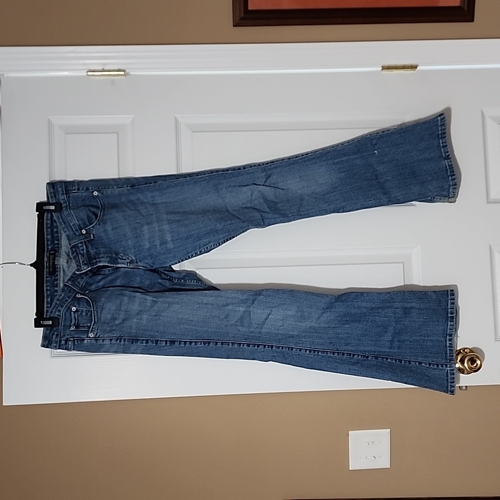 Levi jeans